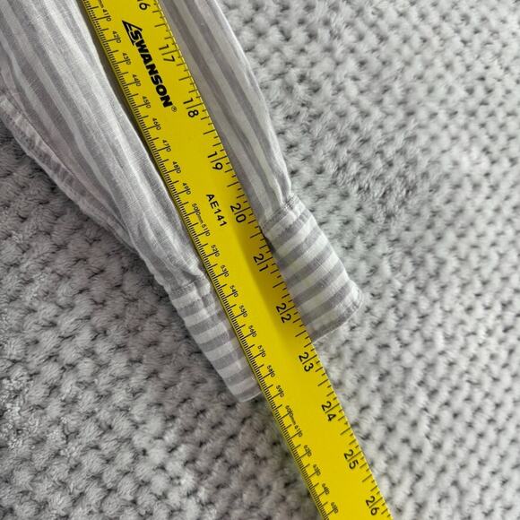 Uniqlo Top Womens XS Gray Striped Linen Button Up Shirt Long Sleeve Collared - Picture 10 of 13